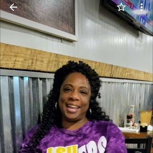 Meet your Posher, Carolyn